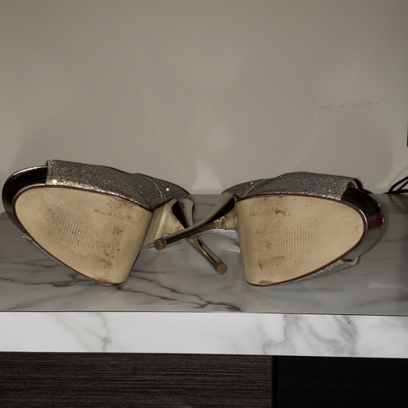 Chrome peep toe pumps - Picture 5 of 5